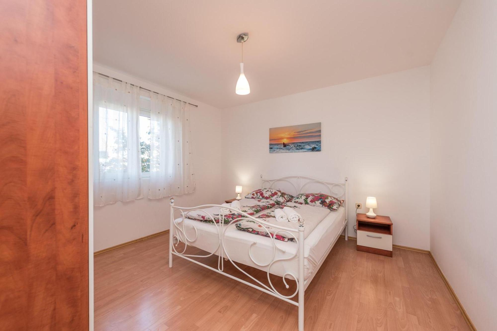 Family Friendly Pool House Ana - Happy Rentals بيبينيا المظهر الخارجي الصورة